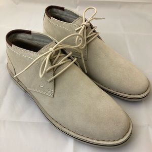 KENNETH COLE DESERT SUN SUEDE CHUKKA BOOTS